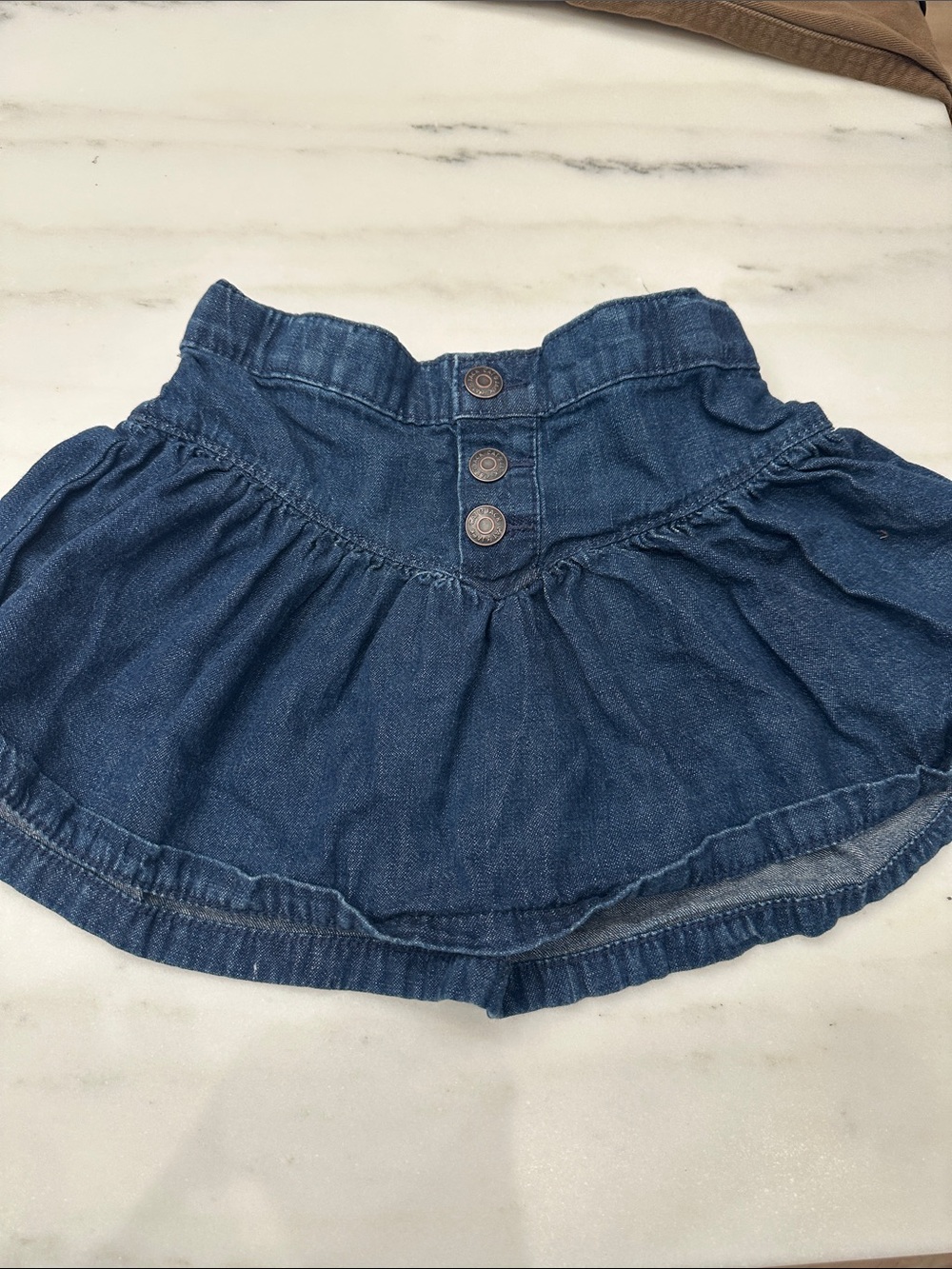 Cat and Jack size 4/5 Blue Denim Ruffled Kids Skort with Button Front. Like new